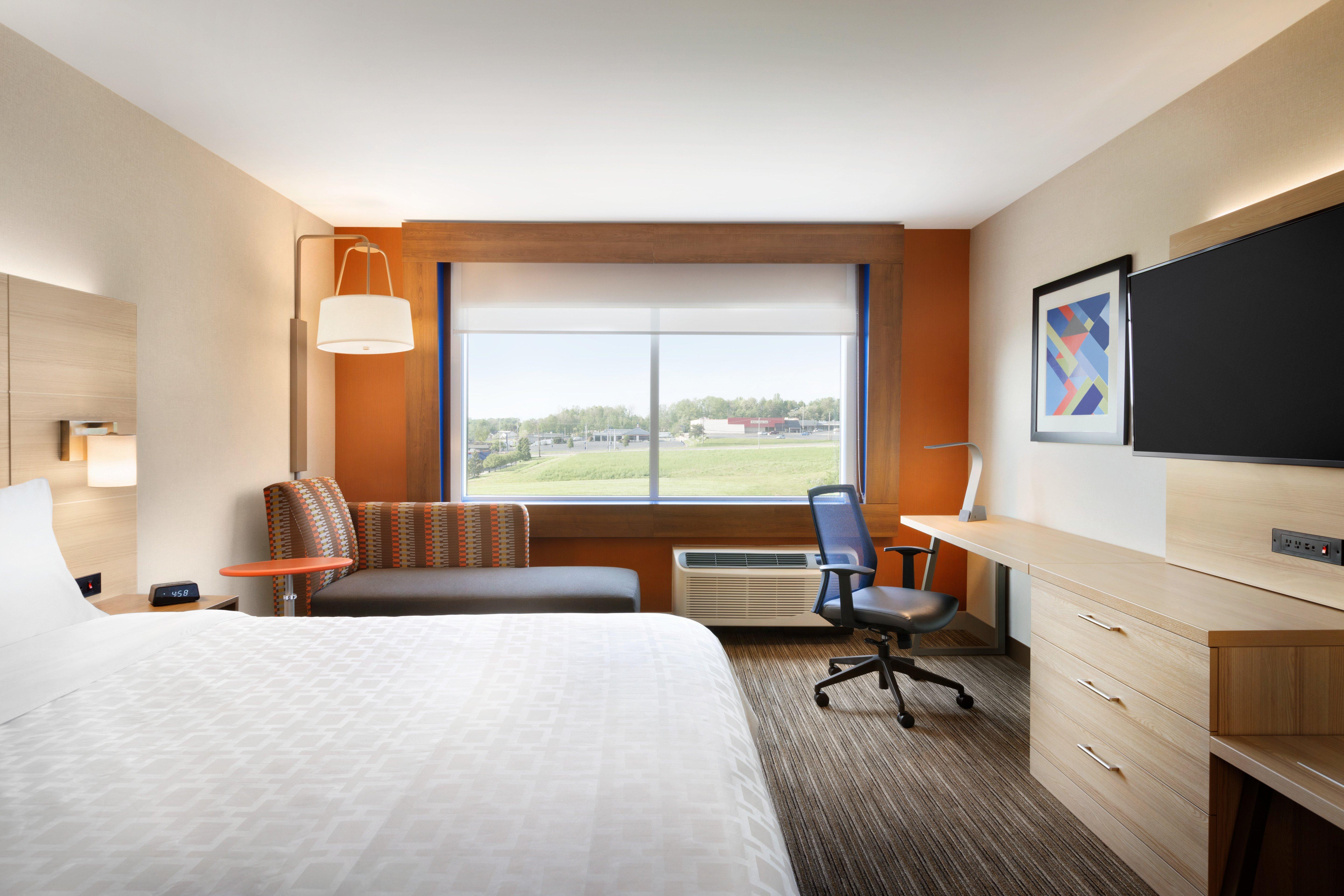 Holiday Inn Express & Suites - Savannah W - Chatham Parkway By Ihg Exterior photo